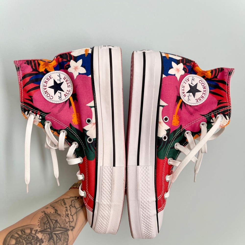 Converse unisex Tropical High-Top Sneakers - Pink and Red